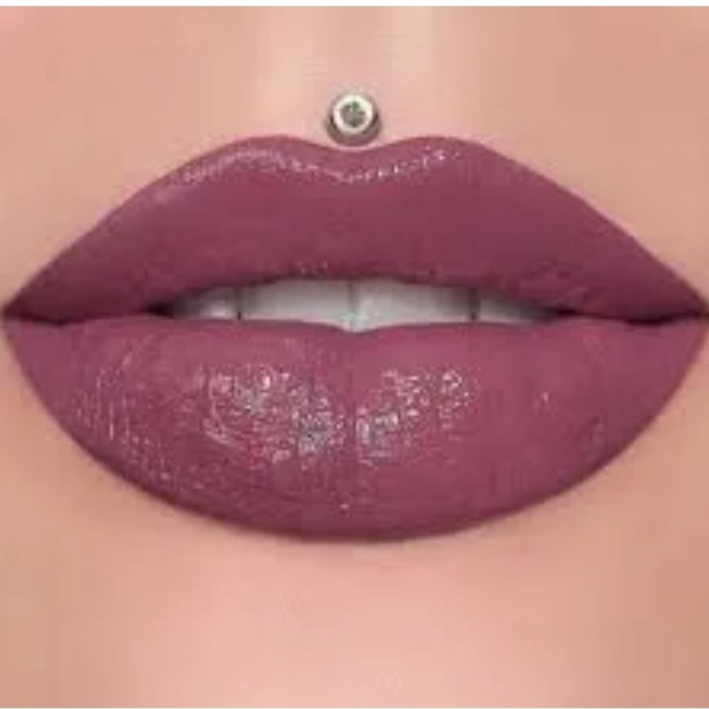 Jeffree Star Improper Supreme Gloss